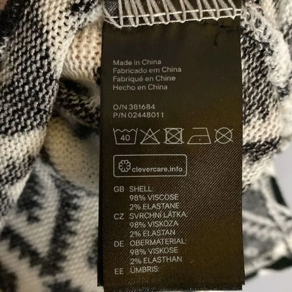 Dividend lightweight‎ sweater
